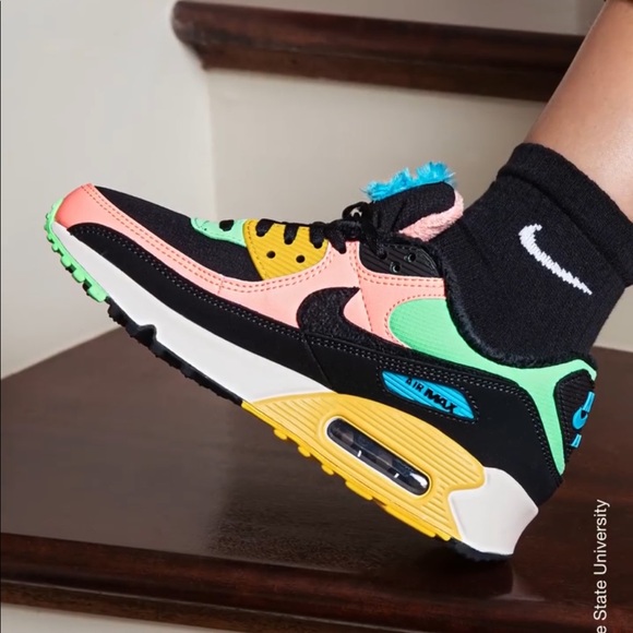 Meet your Posher, Zorayda - Picture 1 of 1